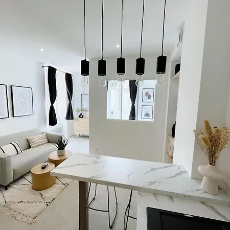 Apartment Vieille - 300m Du *