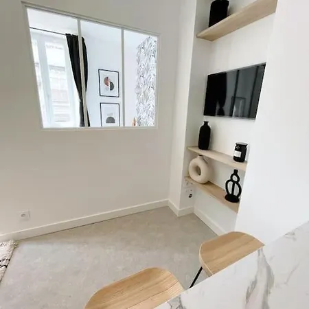 Vieille - 300m Du Apartment